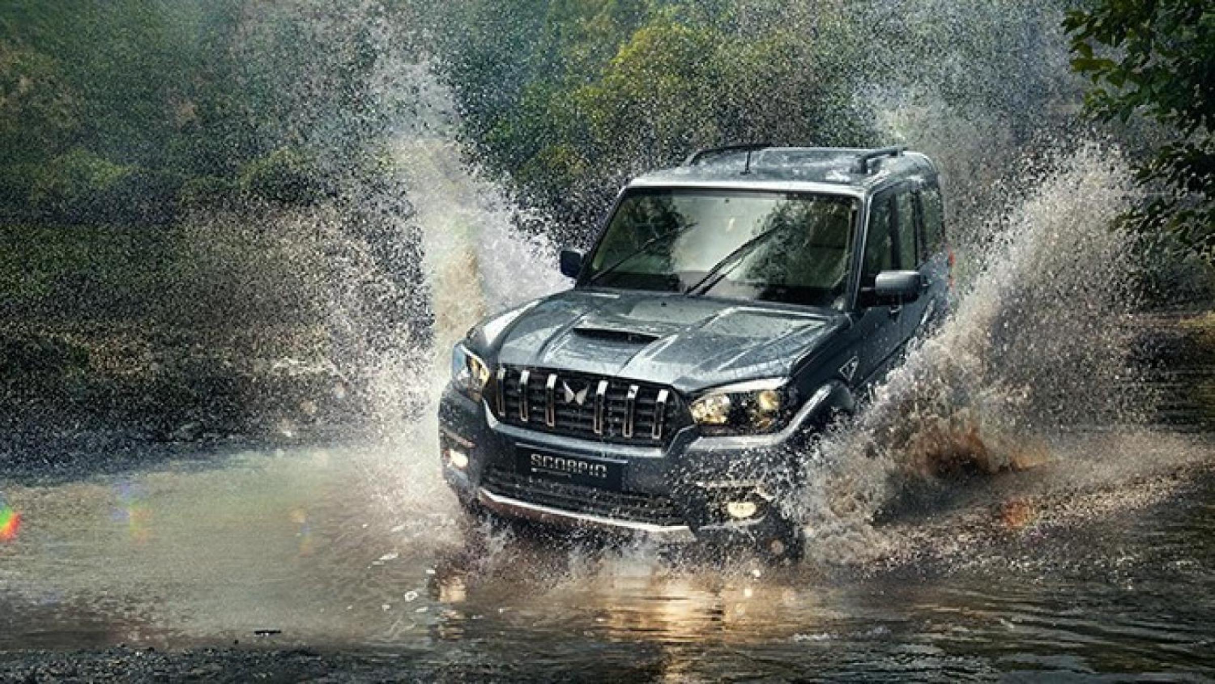 mahindra thar roxx 